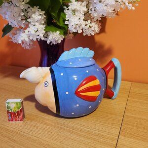 NEW Fish shape teapot